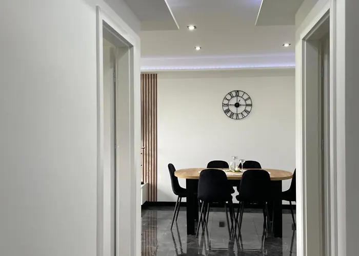 Lakowa Z Tarasem * Brodnica (Kartuzy)